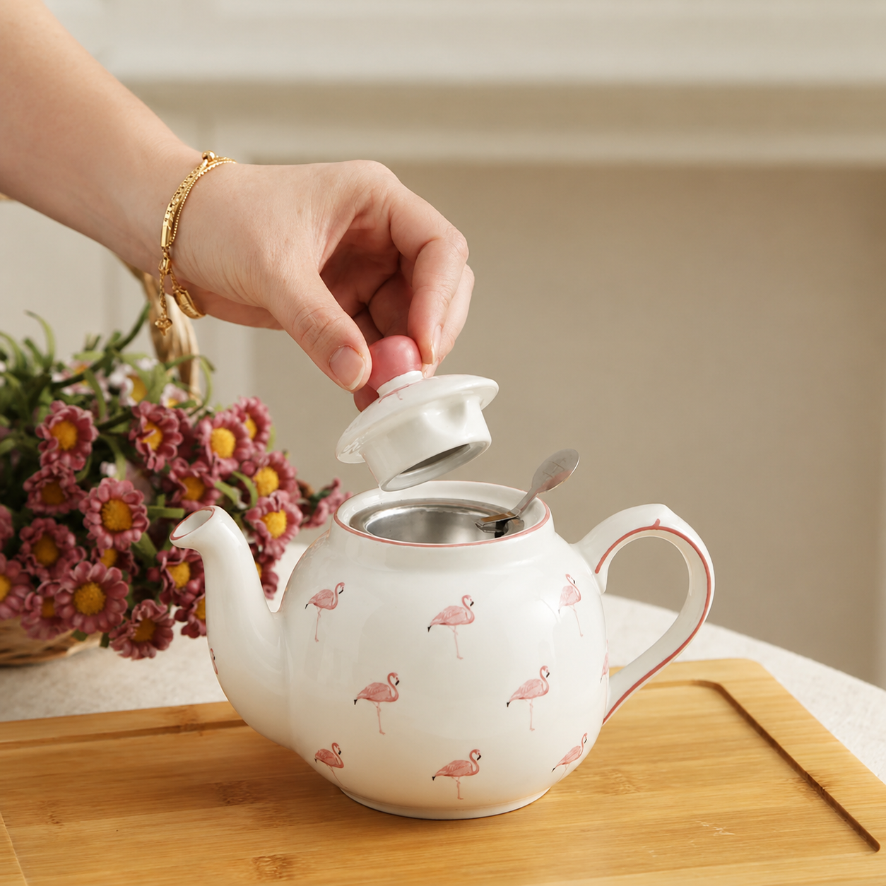 London Pottery Flamingo Teapot 600ml